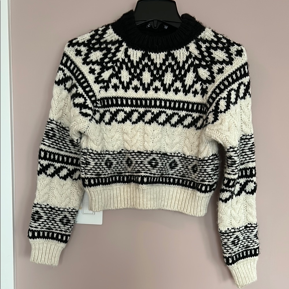 Zara Black and Cream cropped Women's Sweater